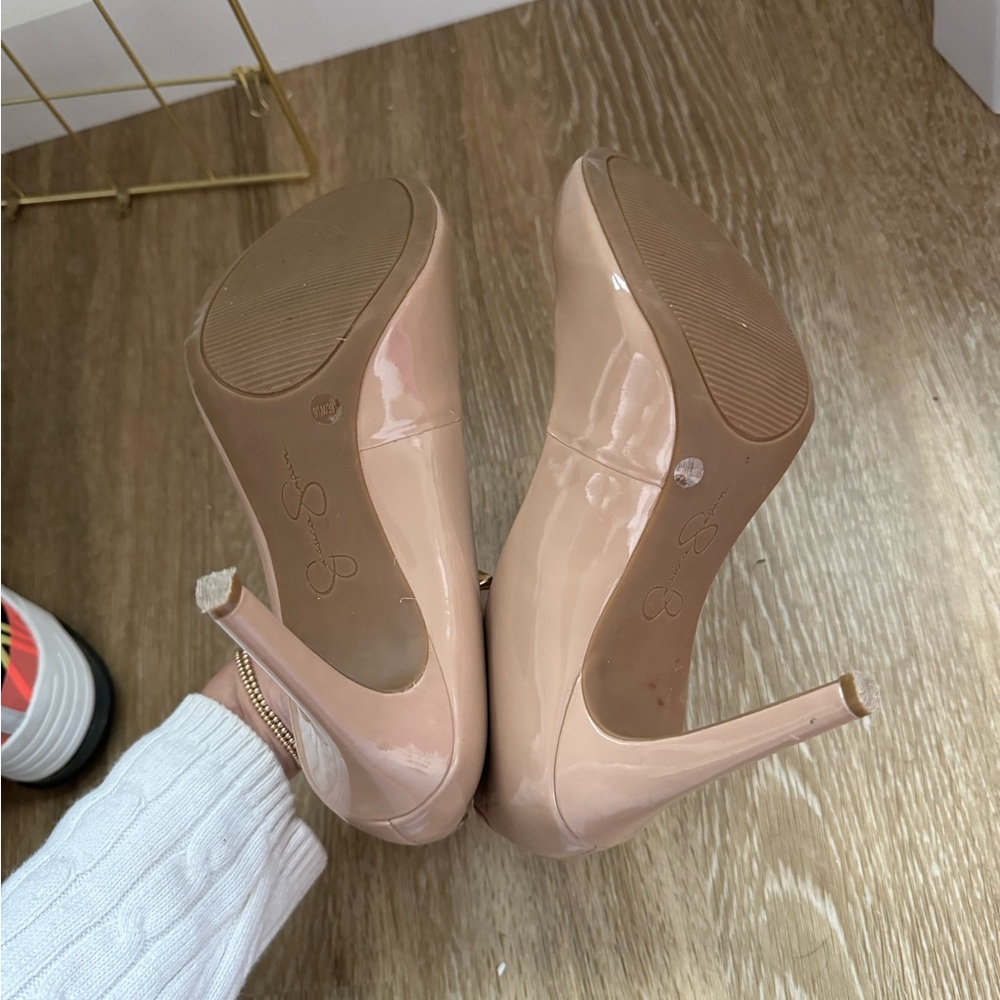 Jessica Simpson Pumps - Picture 8 of 12